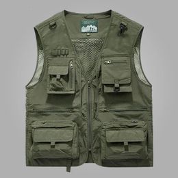 14 Pockets US Tactical Hiking Fishing Vest Mens Pographer Waistcoat Mesh Cargo Mens Sleeveless Jacket Tool Vest 7XL 240320