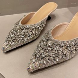Dress Shoes Luxury Rhinestone Sandals Women Slingback Slippers Female Fashions Low Heel Flip-flops Shiny Pointed Pumps Mule