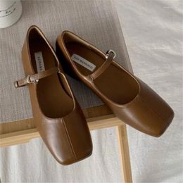 Casual Shoes Spring And Autumn Japanese Square Head Ladle Women Thick Heel French Vintage One Word Buckle Single C1222