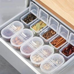 Storage Bottles Spice Boxes Kitchen Household Sealed Moisture-proof Dried Pepper Seasoning Portable Subpackage Box Clamshell