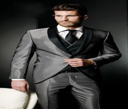 New men suit Handsome Silver Grey Tailcoat Haut Groom Tuxedos Groomsman Men039s suits Prom ClothingJacketpantstievest2014340