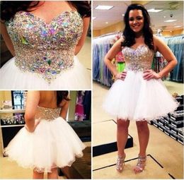 Charming Rhinestone Homecoming Dresses 8th grade short Prom Dress Crystal Beads Cocktail Dresses Sweetheart White Organza Mini Par9767333