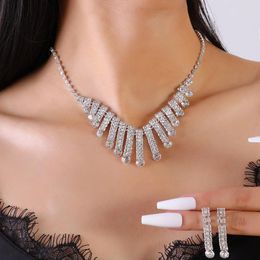 Necklace Earrings Set 3 Pieces Of Women's Trendy Sparkling Rhinestone Irregular With For Wedding Accessories