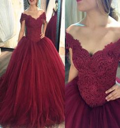 Dark Red Ball Gown Quinceanera Dresses Off Shoulder Lace Tulle Plus Size Burgundy Prom Dresses Sweet 16 Gowns Lace Up6380918