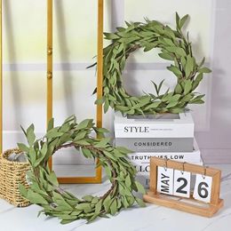 Decorative Flowers 18CM Artificial Willow Leaf Vine Ring Wedding Decoration Green With Fruit Plant