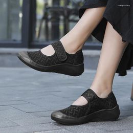 Casual Shoes Spring/summer 2024 Breathable Mesh Oversized Women's Magic Tape A Light Soft-soled Sneakers Mom
