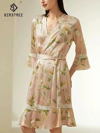 Home Clothing BirdTree 92%Mulberry Silk Elegant Sleeping Robe Women's Lace Flower Printed Temperament Sexy Pajamas 2024 Spring P41909QC