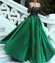 Green Evening Dresses Off the Shoulder Lace Appliques Long Transparent Sleeve Satin Ball Gown Floor Length Evening Gowns Vestidos 8049163