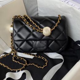 Top Quality Mini Flap Bag Luxury Designer C Lambskin Pearls Chain Crossbody Bag Grace Women Shopping Casual Golden Metal Shoulder Bag Messenger Tote Handbag