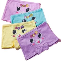 4st Girls Cartoon Briefs Kvinnliga barn Modal Underkläder Florals flickor Tryck trosor Kids Korta trosor Underbyxor Storlek 2T-10T 240329