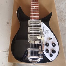 High quality electric guitar, black guitar,Small vibrato system, Fast delivery