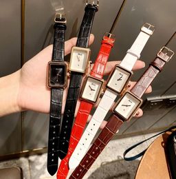 Classic Zhonggu Xiaoxiang womens watch rectangular belt small and exquisite versatile fashion waterproof quartz7810576