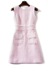 Casual Dresses Small Fragrance Runway Pink Tweed Dress Women's Sleeveless O Neck Zipper Vintage Fringe Tassels Wool Two Pockets Tank