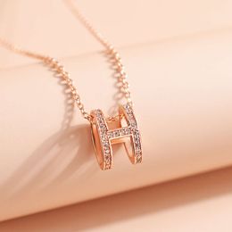 New Letter H Necklace Cool and Unique High End Diamond Inlaid Collar Chain Titanium Steel Non Fading Mesh Red Charm Pendant