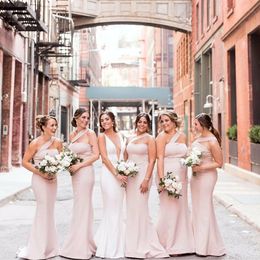 Eleganckie długie różowe matowe sukienki druhny syrena jedno ramię w rękawie formalny imprezowy suknia Watteau pociąg Wedding Goście sukienki dla kobiet
