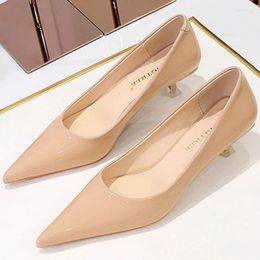 Dress Shoes Fashion All-match 4.5cm High Heels Patent Leather Pumps Lady Shallow Pointed Toe Side Hollow Kitten Low Nude Event