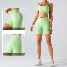 Nya sömlösa yogakorts med hög midja, kvinnors persikmage åtstramning av höftlyftbyxor, tätt montering, sport och fitnessbyxor