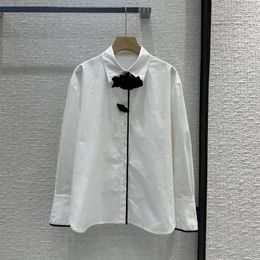 Women's T Shirts 2024 Spring Fashion Sweet 3D Flower Patchwork White Cotton Shirt Women Lapel Long Sleeve Elegant T-shirt Designer Tops