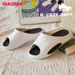 Casual Shoes QIAODAN Men's Summer Sandals 2024 Quick-Drying Anti-Slippery Comfortable Lightweight Outdoor Platform Shoe KM23221190