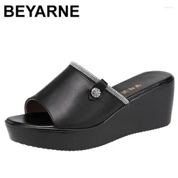 Slippers BEYARNEOpen Toe Rhinestone Platform Leather Summer Shoes 2024 Elegant High Heels Wedges Slides Women Office Big Size