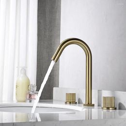 Bathroom Sink Faucets Top Quality Brass Waterfall Faucet 3 Hole 2 Handle Original Design Artistic Basin Mixer Tap Luxury Round Bath