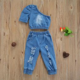 Kids Girls 2 Piece Set Solid Colour Oneshoulder Denim Tshirt Crop Tops and Ripped Long Pants Fashion Suit for 1 to 6Years 240328