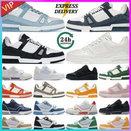 men women shoes designer trainer sneakers Low black white baby blue navy orange green tour yellow Pink Brown mens tennis fashion outdoor trainers with box dhgate