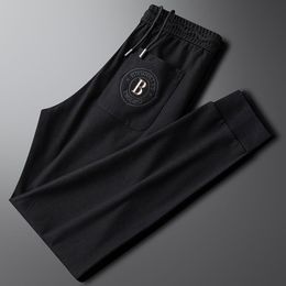 Pantaloni sportivi europei di lussuoso e sottile di lusso di lusso e autunno europei