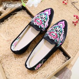 Casual Shoes Veowalk Handmade Satin Flower Embroider Women's Ballet Flats Chinese Vintage Comfortable Pointed Toe Flat Big Size