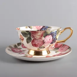 Cups Saucers European Coffee Cup Saucer English Rose Pastoral Fashion Light Luxury Afternoon Tea High Bone China Ceramic Red