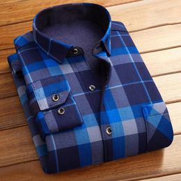Men's Casual Shirts Men Fleece Thermal Stylish Plaid Print Cardigan For Warm Winter Shirt With Lapel Collar Single-breasted Mid-aged