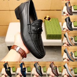2024 Luxusmarke Männer Leder Schuhe Schnürung spitzer Zehen gemischte Farben Casual Men Designer Kleid Derby Schuhe luxuriöse Hochzeitsfeierschuhe für Männer Größe 4-12