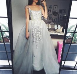 2019 Elegant Grey Long Maxi Dress Overskirt Prom Dresses Sexy Lace Appliques Evening Gowns ALine Formal Party Gown6848354