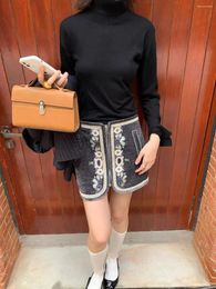 Skirts Top End Women Fashion Velvet Floral Embroidery Mini Skirt Lady Sexy All Match Low Waist Handmade Beading Slim Short