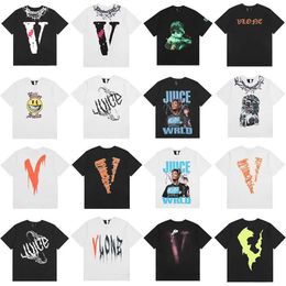 Man Tshirt Çift Tişört Tasarımcı Üstleri Tshirts Revenges Kısa Kollu Yuvarlak Boyun Mektubu Baskılı Yaz Konforu Nefes Alabilir T-Shirts Erkekler Giyim Erkek Tişört L6
