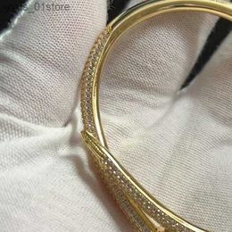 Charm Bracelets Bangle Women Men Full Diamond 18k Gold Plated Luxury Jewellery For r Gift size 17 and 19 L46