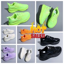 2024 top Versatile and Breathable Couple Sports Shoes Candy Colour Black Lightweight Flat Running Shoes for Men and Women