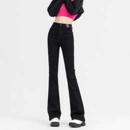 Jeans Womens 2024 Frühling und Herbst Neue hohe Taille Schlanke Fit Elastic Slimming Hüft Hufeisen Flare Hosen