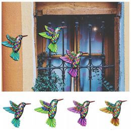 Garden Decorations Handicraft Bird Metal Wall Art Pography Props Hanging Realistic Hummingbird Pendant Colored Iron Sculpture Balcony