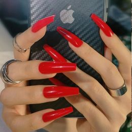 Extra Long Matte Red Coffin False Nail Patch for Perfect Nails That Fit Just Right - The Ultimate Nail Enhancement for Stunning Hands