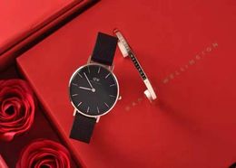 Fashion stainless steel couple watch 40mm 36mm 32mm rose gold steel mesh with simple casual men and women bracelet gift with gift 8446178