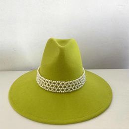 Berets Hats For Women Autumn Winter High Top Jazz Wool Hat Green Fashion Flat Pearl Decoration Cap Female Windproof 2024