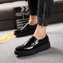 Casual Shoes British Style Men's Fashion Party Banquet Dress Patent Leather Slip-on Oxfords Shoe Black Platform Loafers Zapatos Hombre