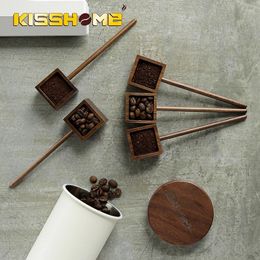 Coffee Scoops MHW-3BOMBER Square Measuring Spoon 8g Walnut Solid Wood Barista Gifts Bar Accessories Dripping Cafe Tools