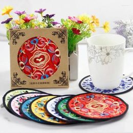 Table Mats 4PCS/set Embroidery Cloth Decoration Chinese Style Protective Mat Kitchen Coffee Cup Pads Placemat Colour Random