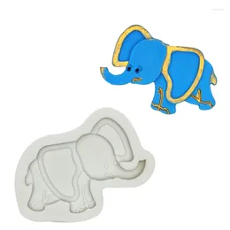 Baking Moulds 3D Animal Elephant Horse Giraffe Cow Fondant Molds Cake Decorating Tools DIY Mold For Chocolate Silicone