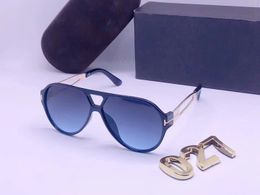 Top New luxury Polarised Sunglasses polaroid lens designer womens Mens Goggle senior Eyewear For Women eyeglasses frame Vintage Metal Sun Glasses With Box 027