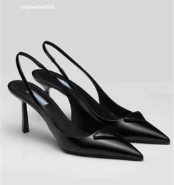 Dress Shoes Luxury Brands 2024 Designer Sandal High Heels Low Heel Black Brushed Leather Slingback Pumps Black White Patent Leathers 35-40 Fashion Shoes 346767