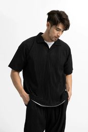 Miyake Lapel Top Polo T Shirt For Men Pleated Short Sleeve Summer Clothes Loose Fashion Streetwear 240322