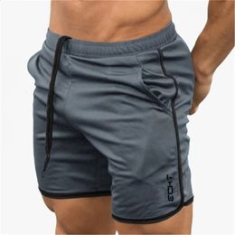 Men Fitness Bodybuilding Shorts Man Summer Gym Workout Male Breathable Mesh Quick Dry Sportswear Jogger Short Pants men 240325